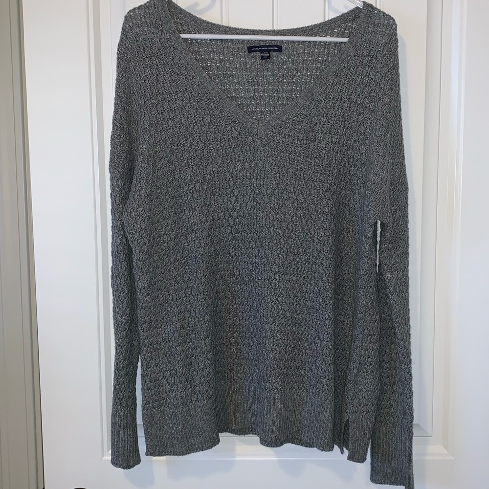 American Eagle grey Sweater